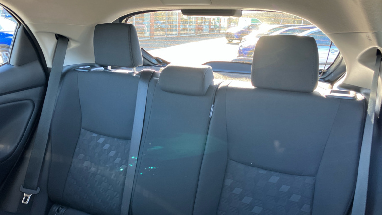 Toyota Yaris 1.5 Hybrid Icon 5dr CVT Hybrid Hatchback